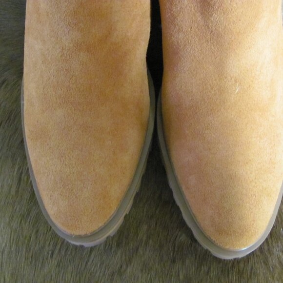 QUINCE SUEDE LEATHER CHELSEA  BOOTIE NIB - Picture 2 of 11